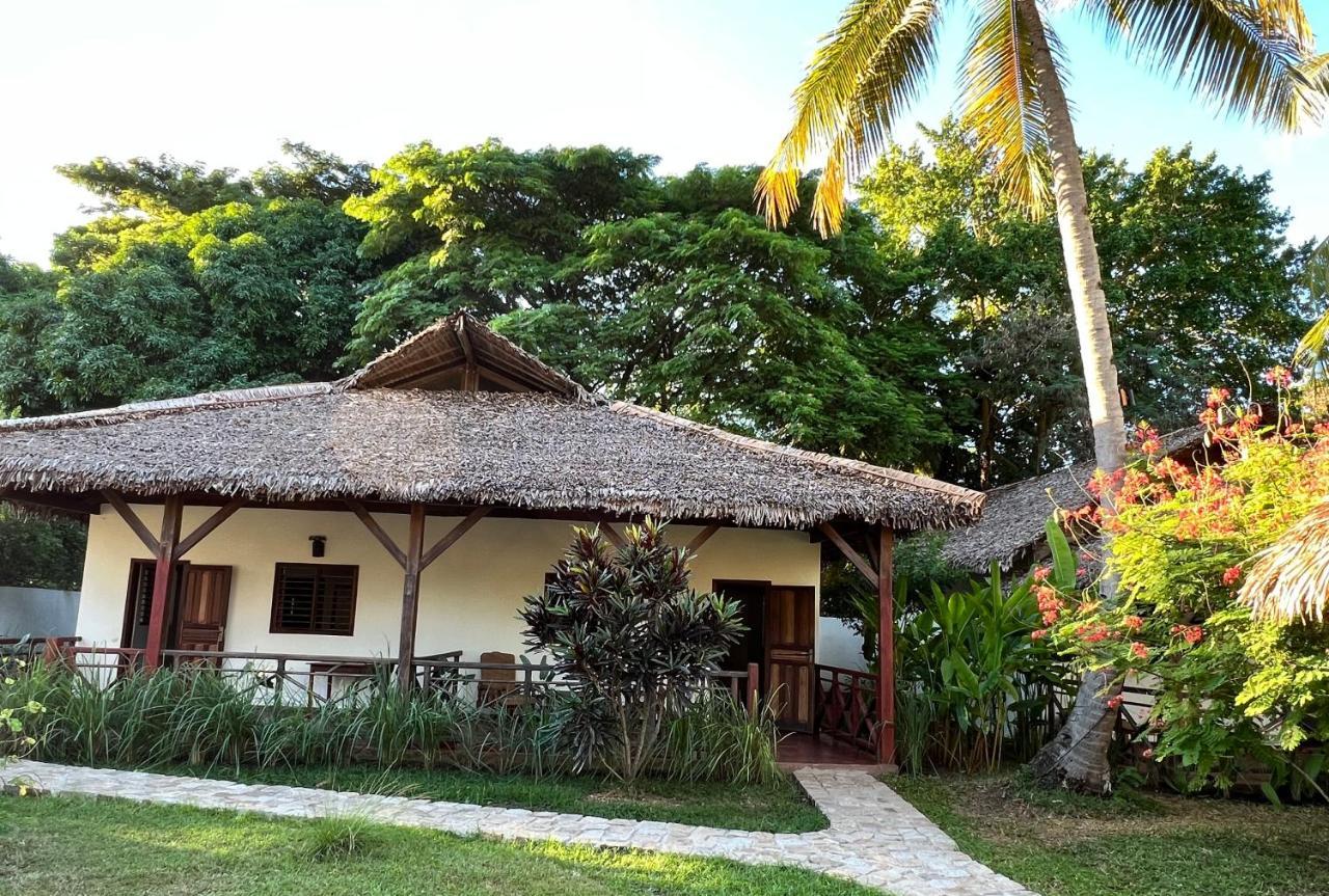 Natshi Lodge Ambaro Exterior foto